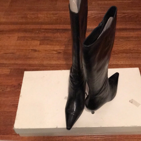 IsaacMizrahi Hi Black Leather Boot - Picture 4 of 7